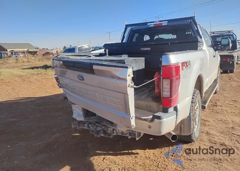 2022 Ford F-250 Xlt z USA, uszkodzony, nr VIN 1FT7X2B67NEC14713